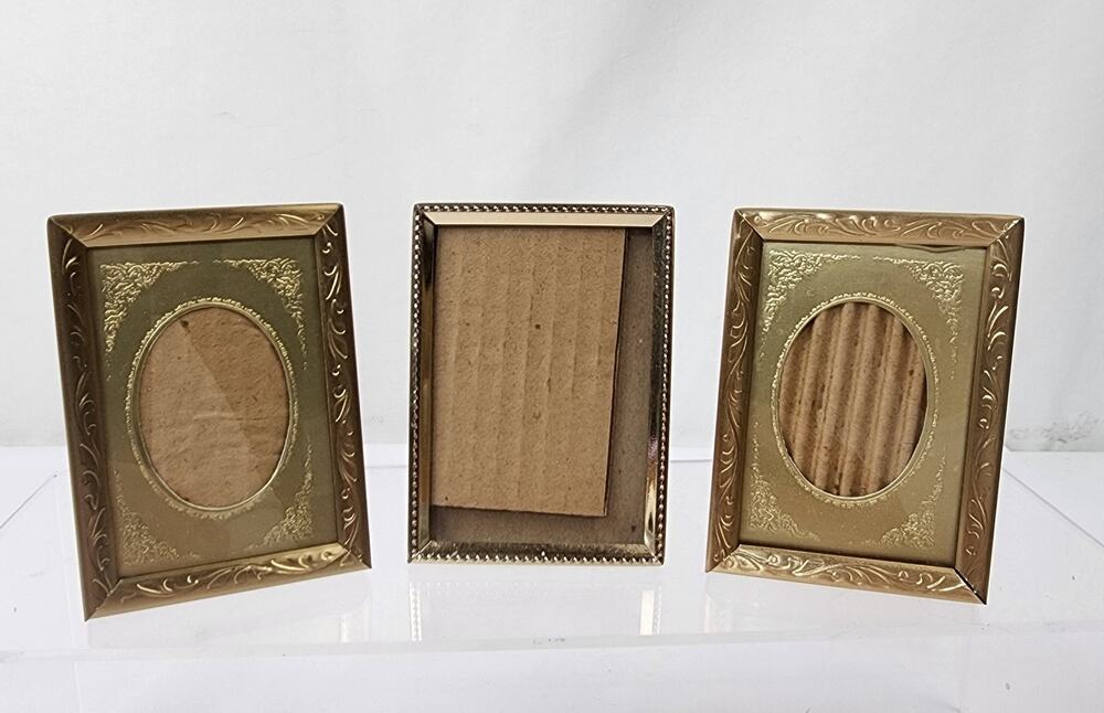 Intercraft 3 Mini Brass Photo Frames Gold Foil Matting Scroll 2.5" x 3.5" Easel